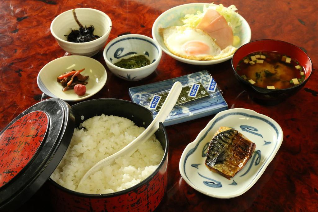 Готель Minshuku Miyama Nakano  Екстер'єр фото