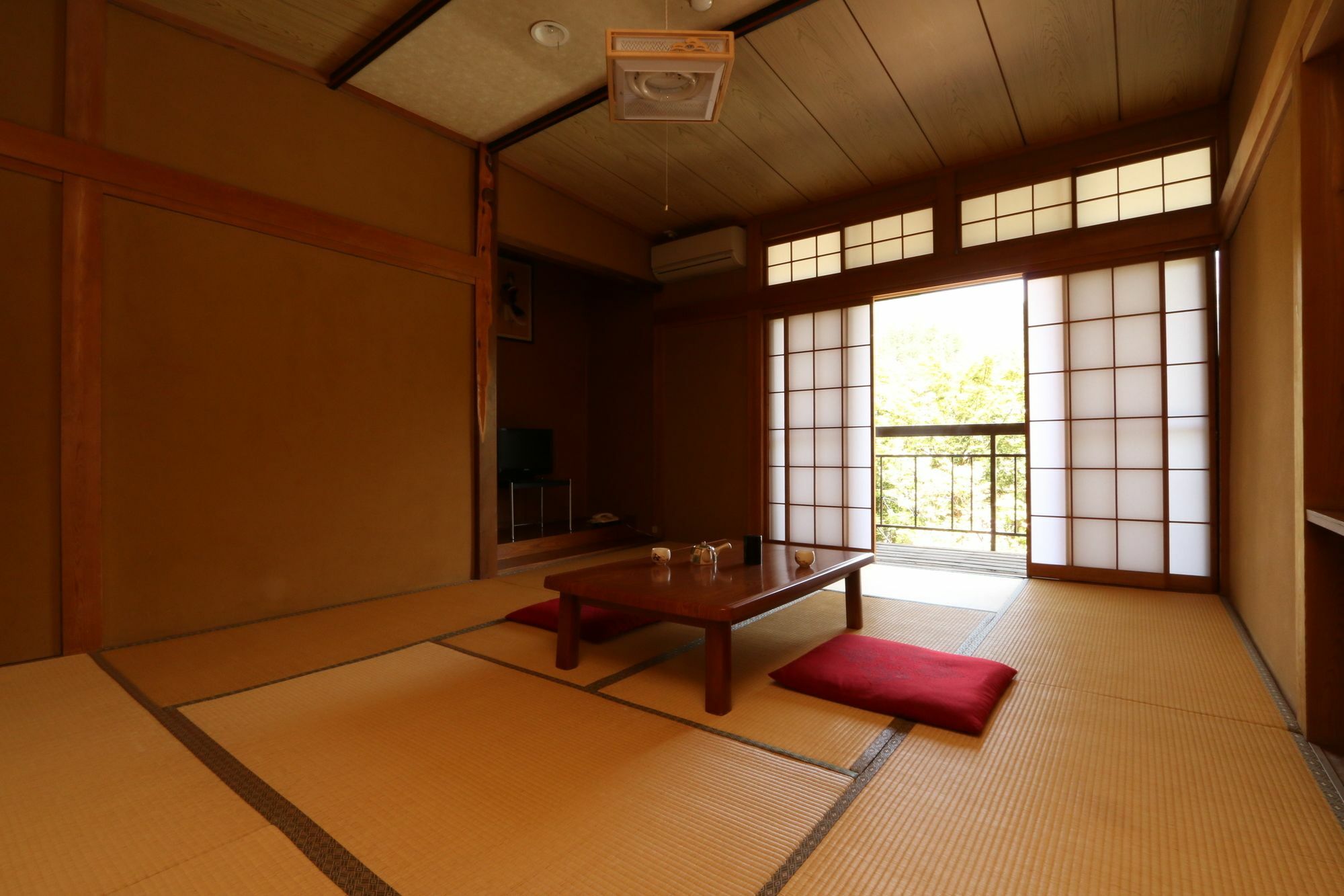 Готель Minshuku Miyama Nakano  Екстер'єр фото